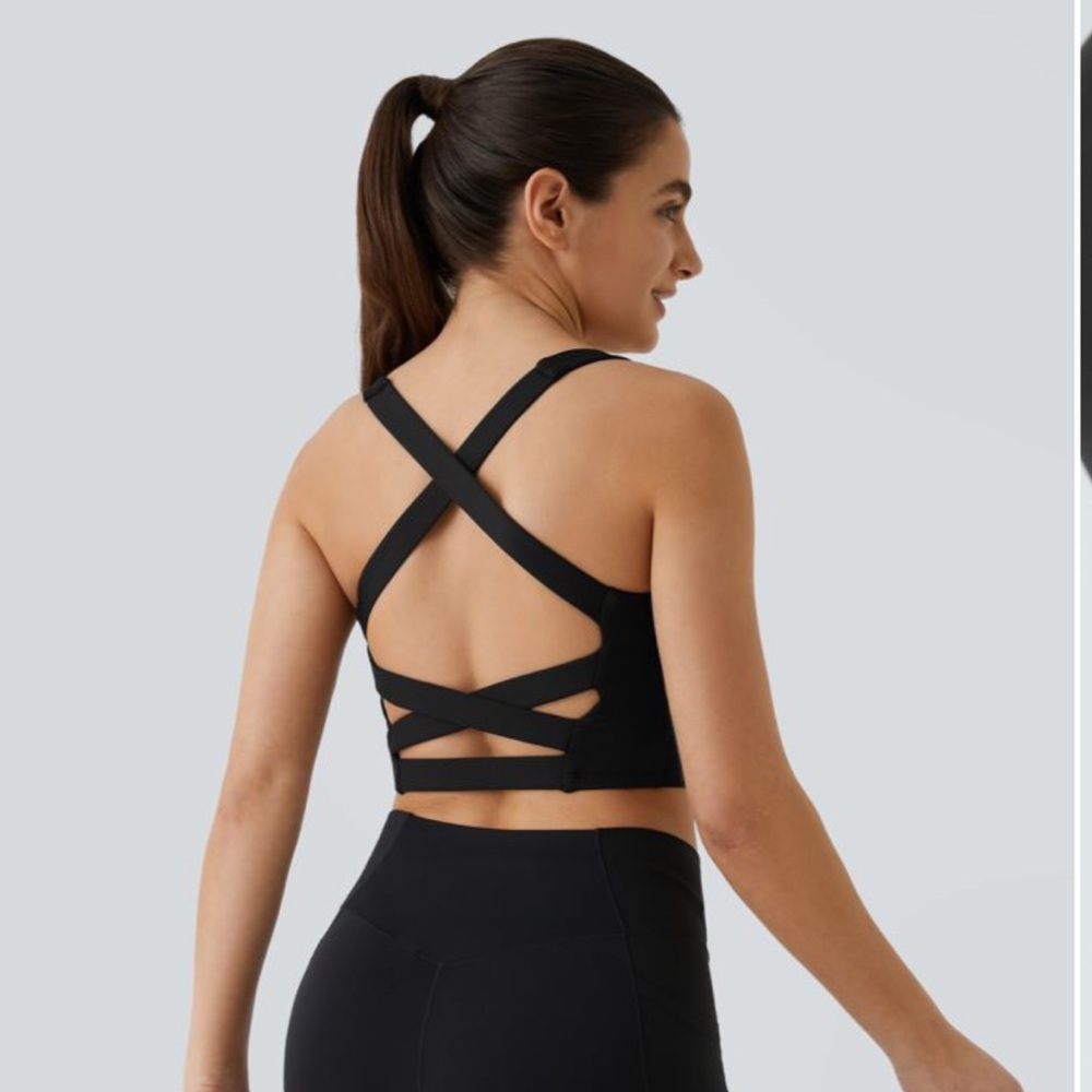 Criss Cross Back Sports Bra Tank